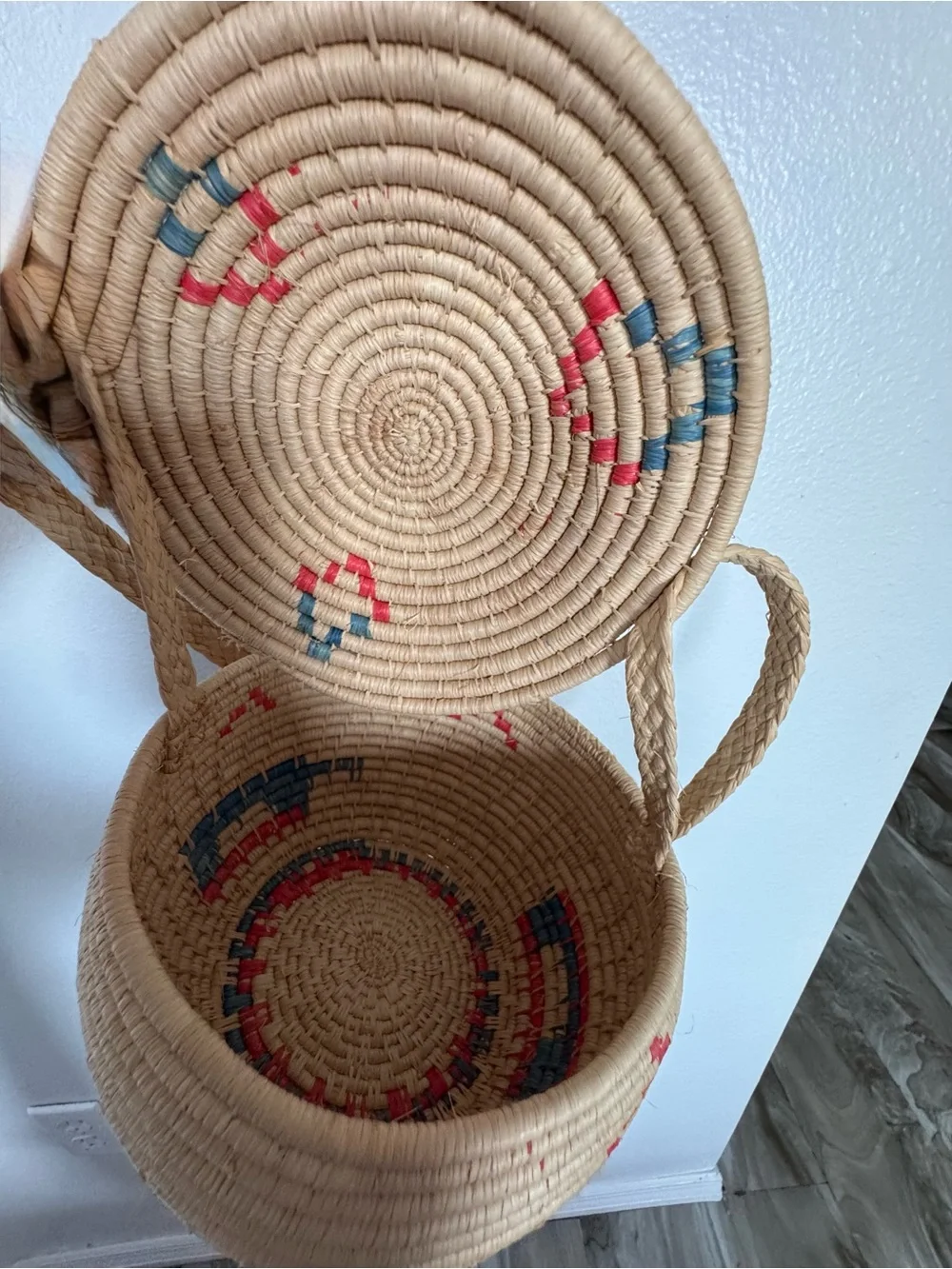 BOGG BAG handwoven seagrass